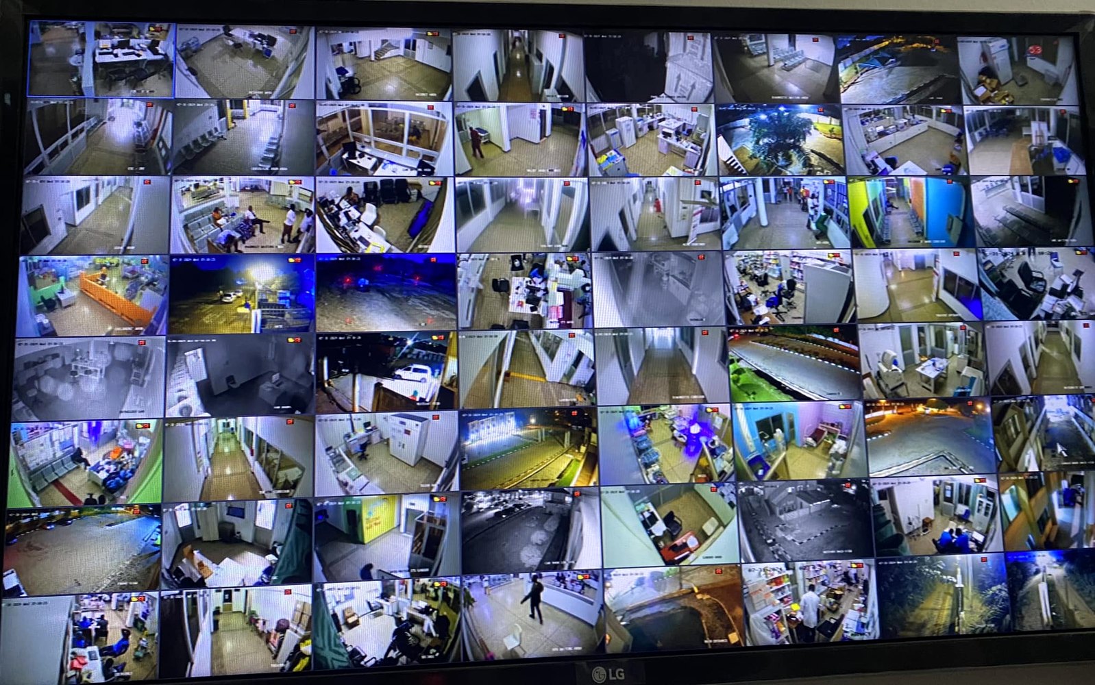 Multi-camera CCTV monitoring installation